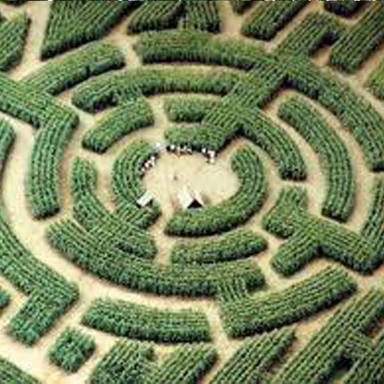 Jaarlijks is er een nieuw Labyrinth te Barveaux